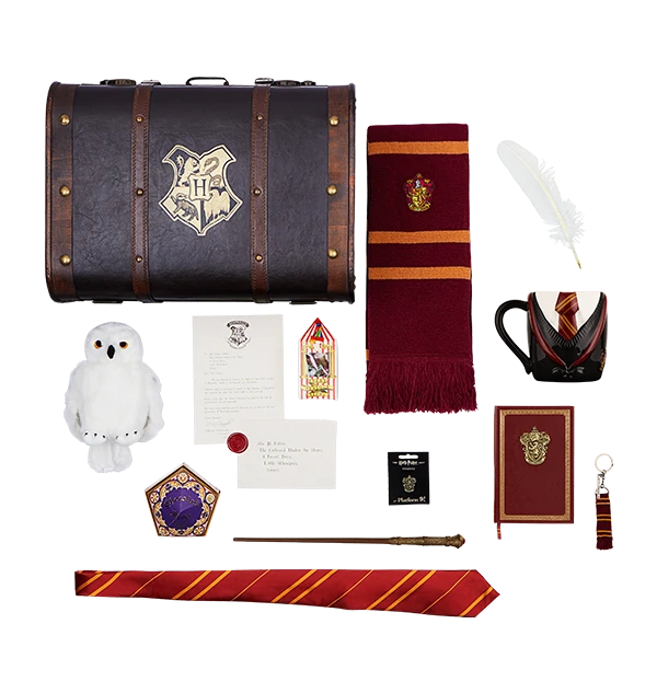 Warner Bros Best Sellers Gryffindor Gift Trunk 4 Warner Bros Best Sellers Gryffindor Gift Trunk